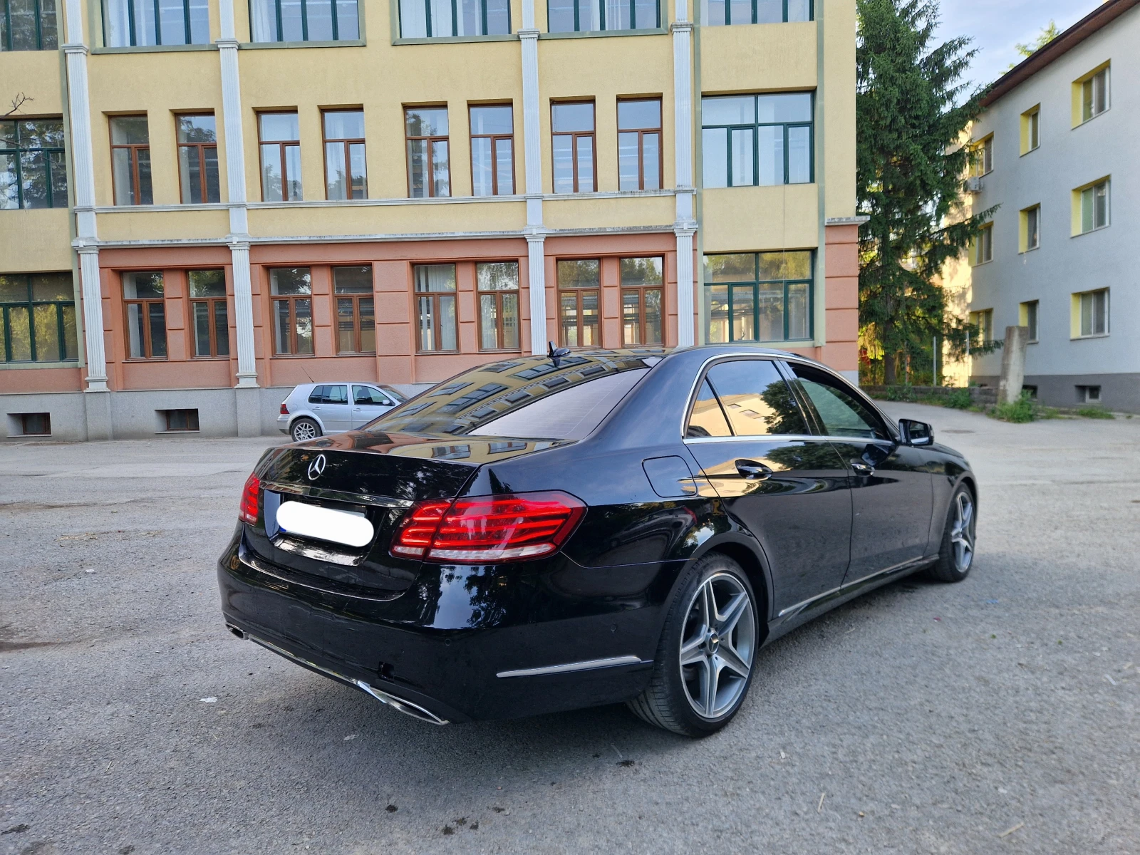 Mercedes-Benz E 350 4matic Full Обдухване Подгрев, снимка 4 - Автомобили и джипове - 53905435