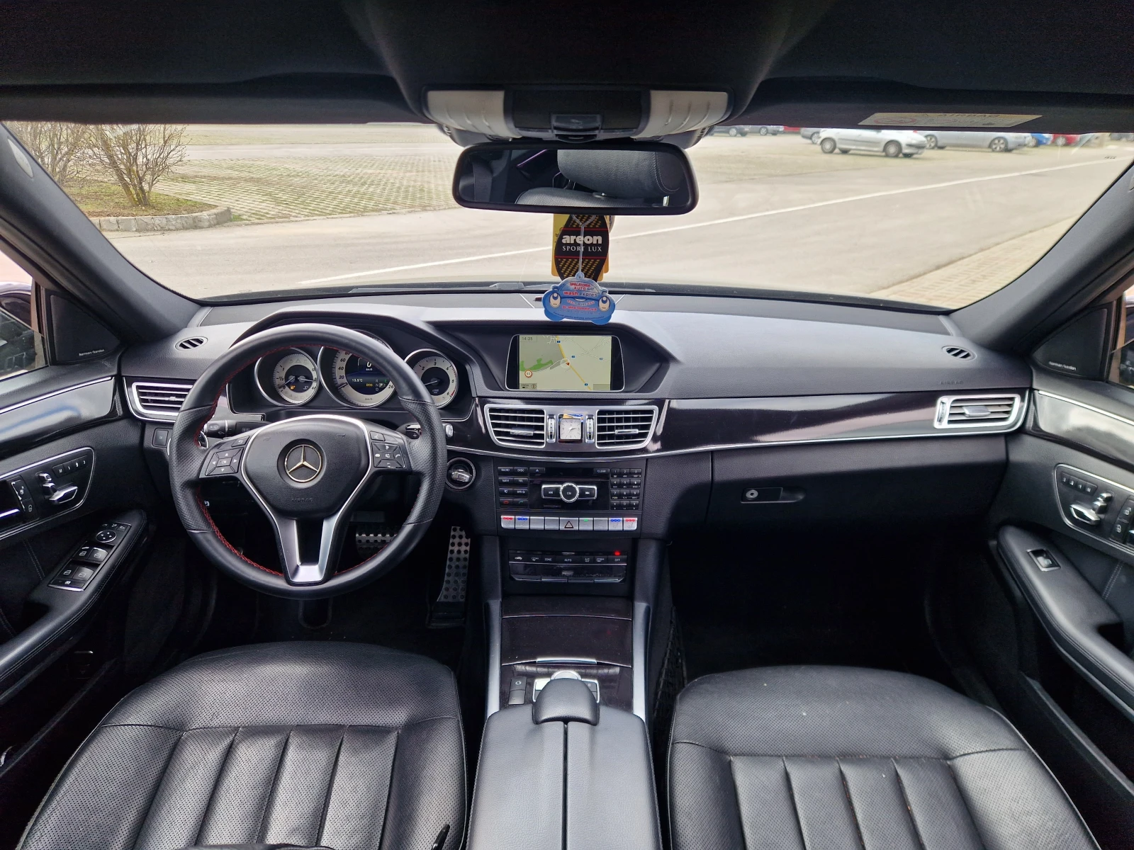 Mercedes-Benz E 350 4matic Full Обдухване Подгрев, снимка 10 - Автомобили и джипове - 53905435