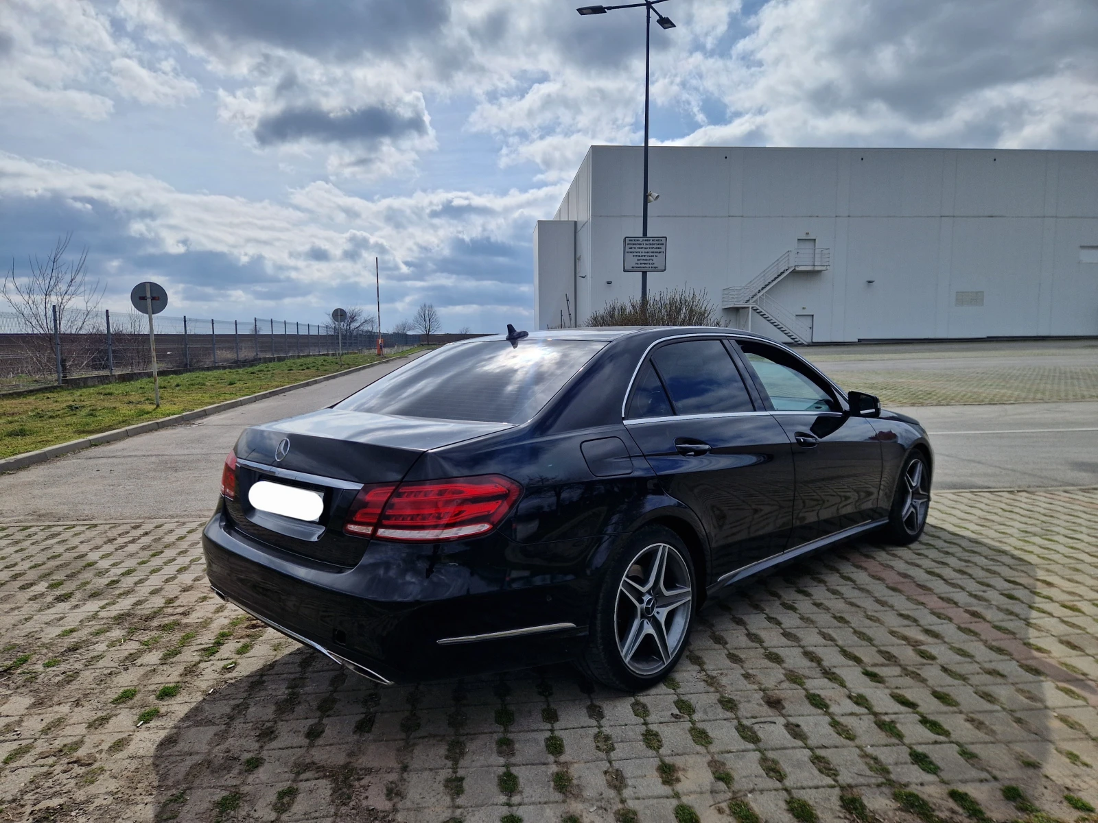 Mercedes-Benz E 350 4matic Full Обдухване Подгрев, снимка 5 - Автомобили и джипове - 53905435