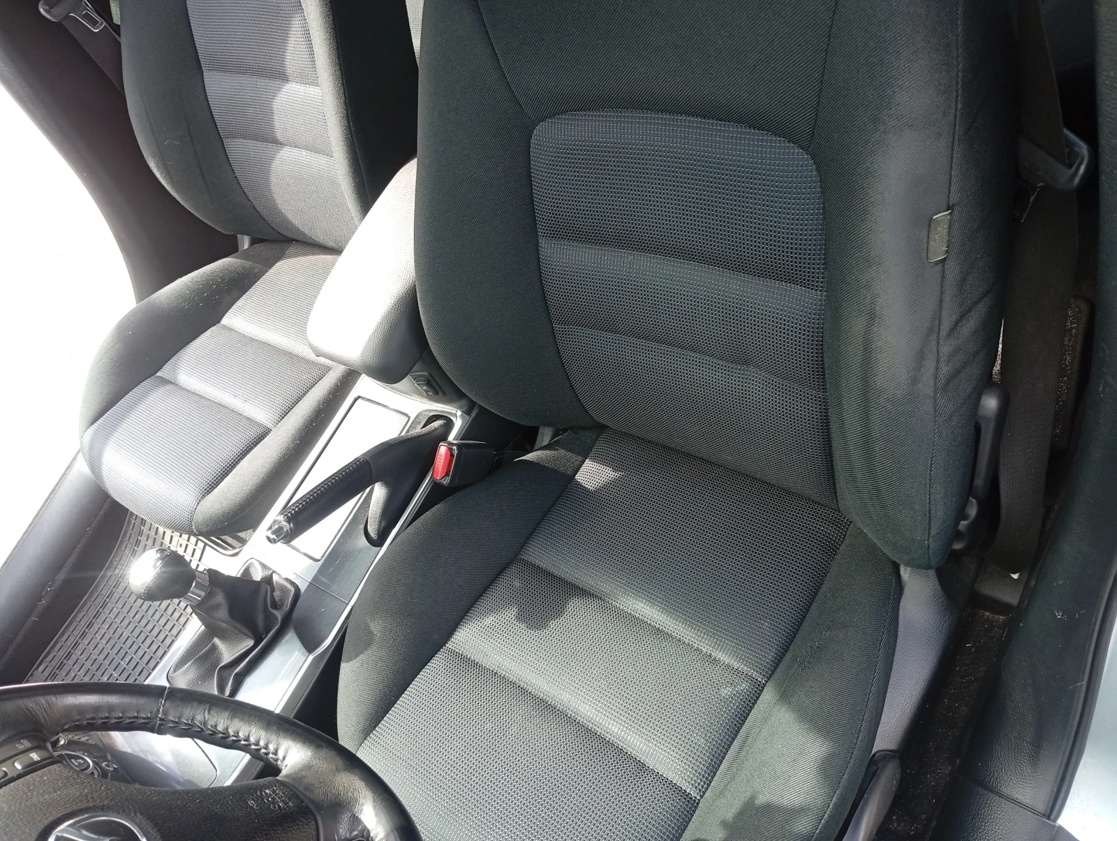 Mazda 6 1.8 Facelift , снимка 7 - Автомобили и джипове - 54015726