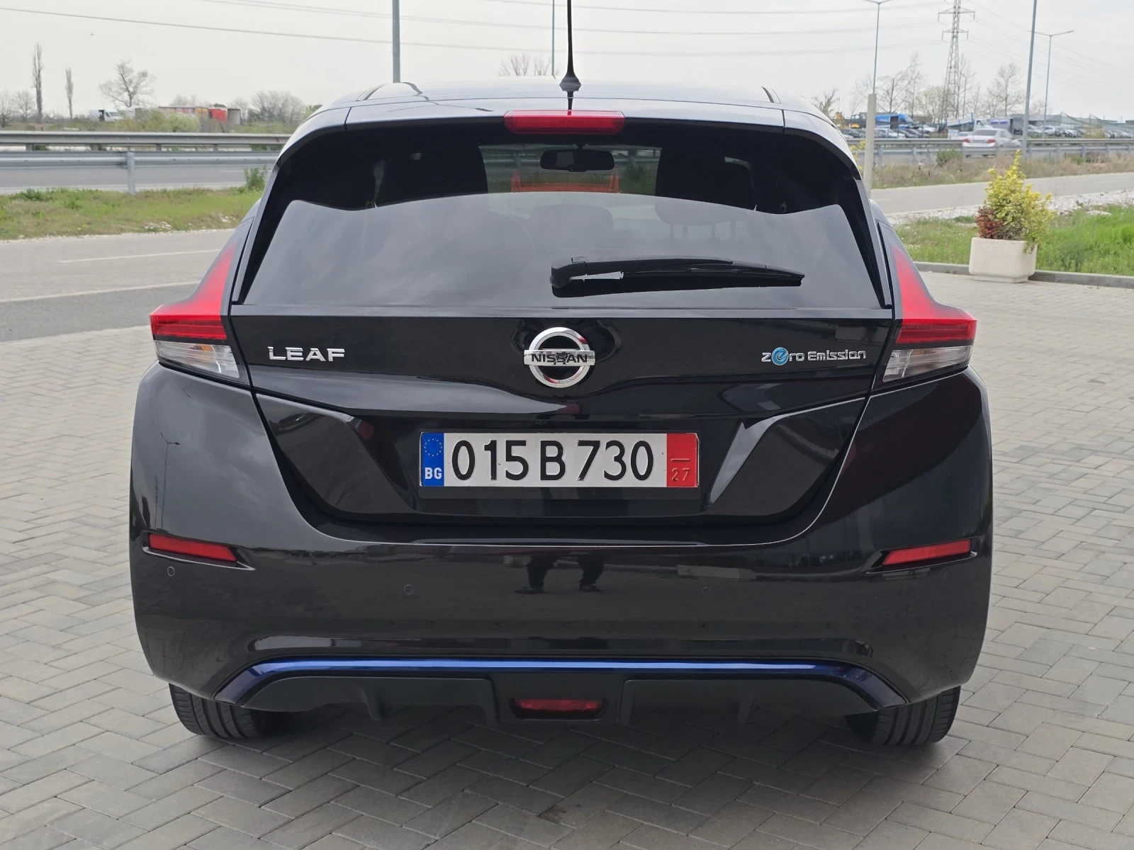 Nissan Leaf  40000Km/40kw/TEKNA/FULL-Service, снимка 6 - Автомобили и джипове - 54220753