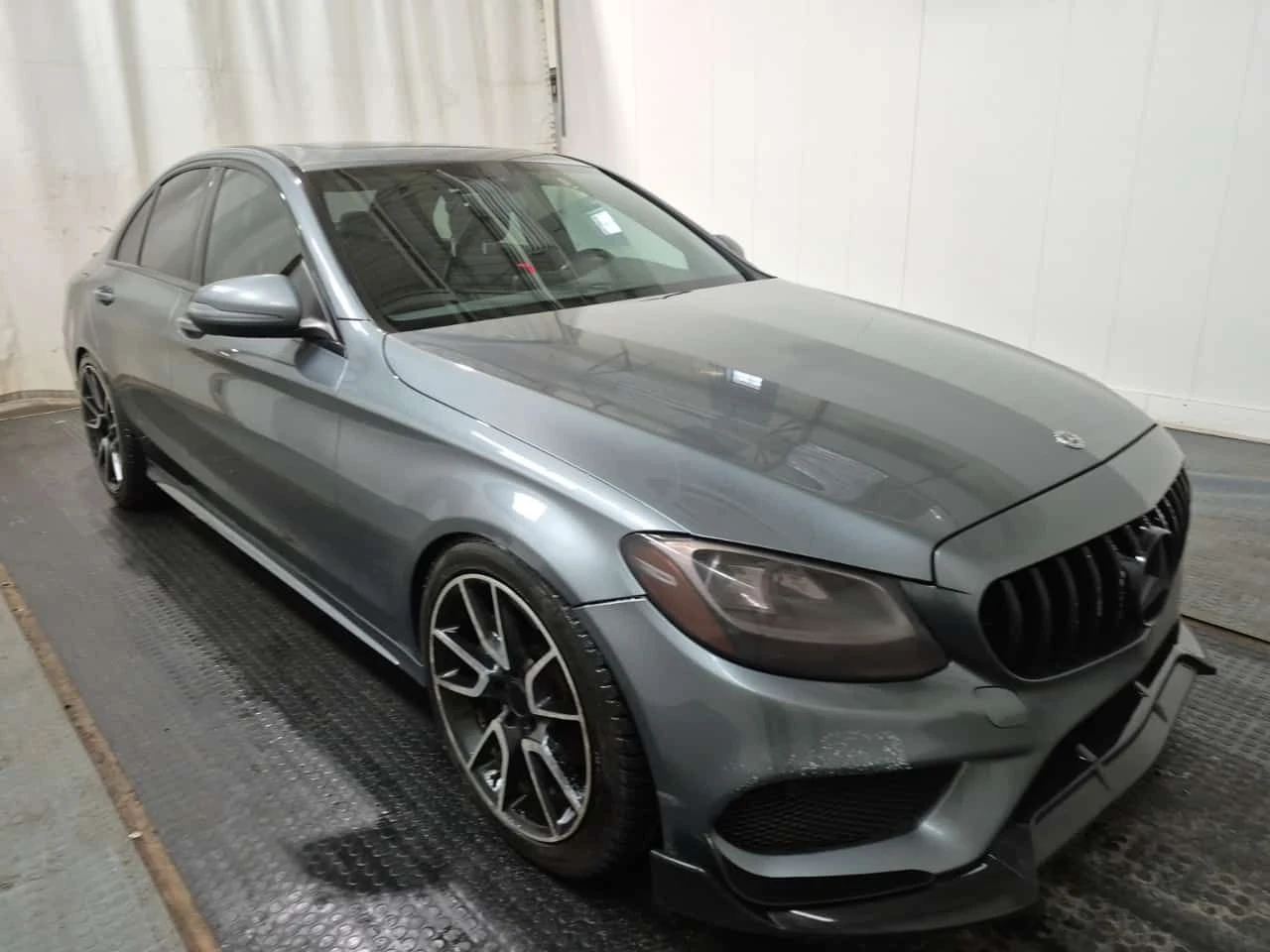 Mercedes-Benz C 300 ПОДГРЕВИ * ШИБИДАХ * KEYLESS * CARFAX * , снимка 2 - Автомобили и джипове - 54231546