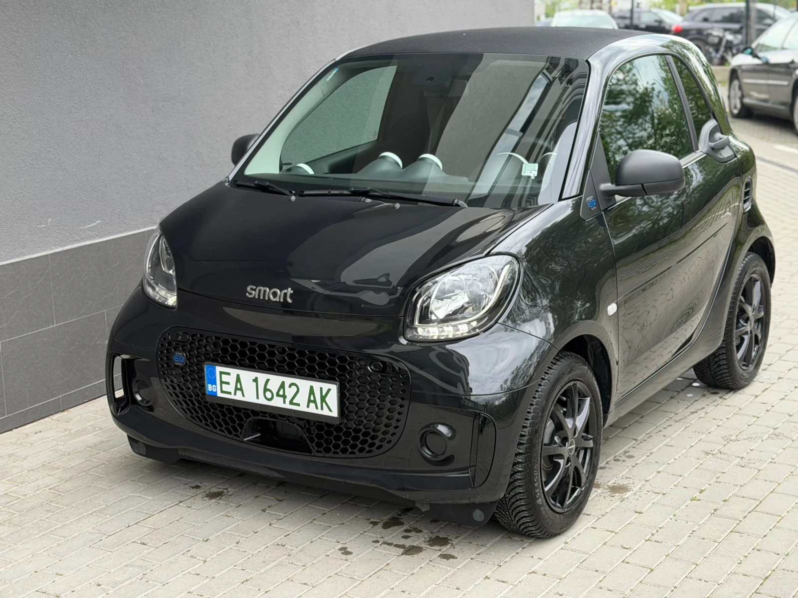 Smart Fortwo EQ 6600 км, снимка 4 - Автомобили и джипове - 54550718