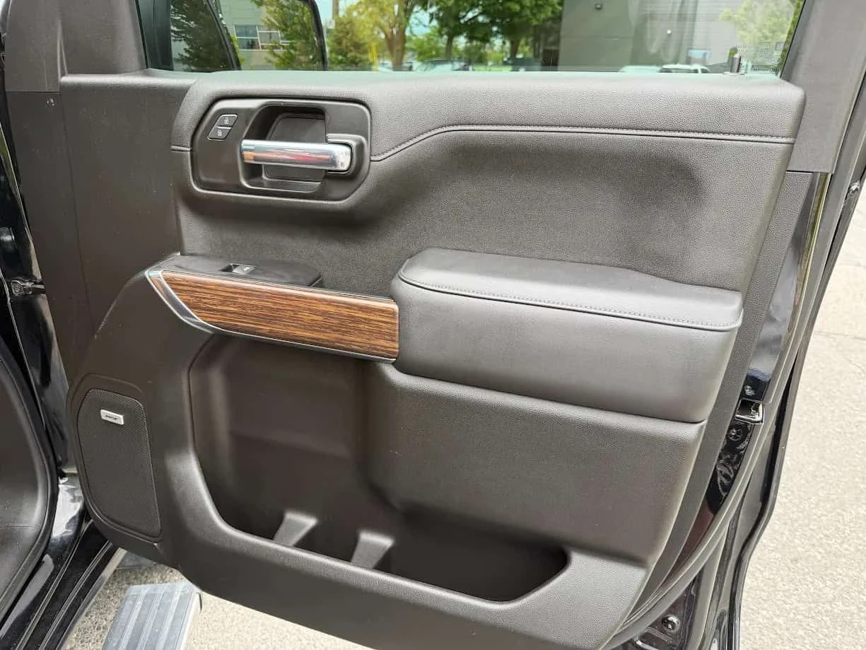 Chevrolet Silverado * High Country * CARFAX * ���� �� �� | Mobile.bg � ����������� 15