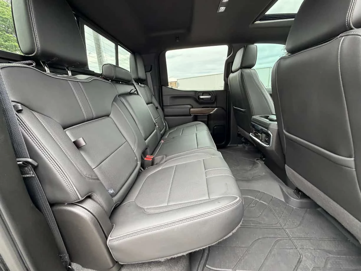 Chevrolet Silverado * High Country * CARFAX * ���� �� �� | Mobile.bg � ����������� 14