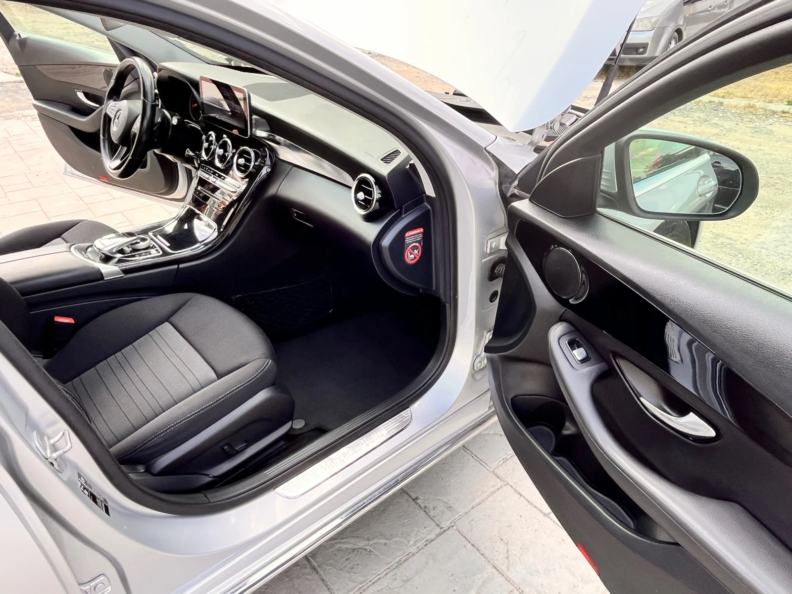 Mercedes-Benz C 220 C220 cdi bluetec, снимка 6 - Автомобили и джипове - 55144892