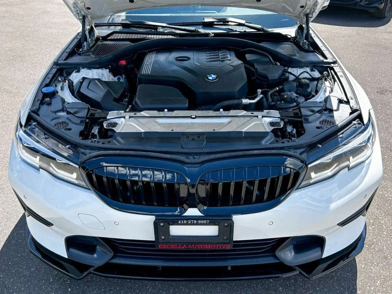 BMW 330 Sport Package / CarPlay / Digital Cockpit/HUD, снимка 9 - Автомобили и джипове - 55445391