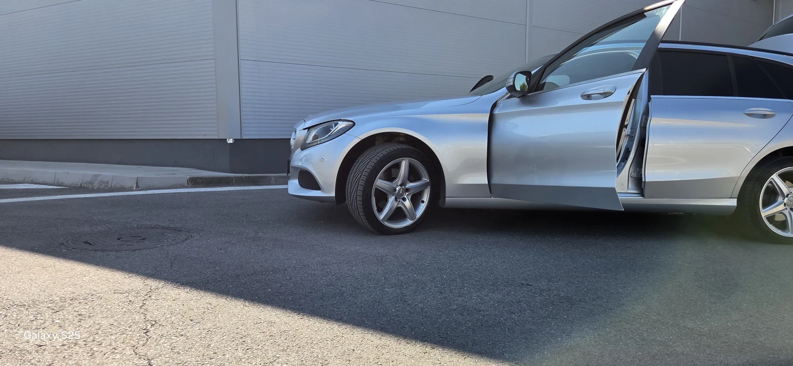 Mercedes-Benz C 220, снимка 3 - Автомобили и джипове - 55503497