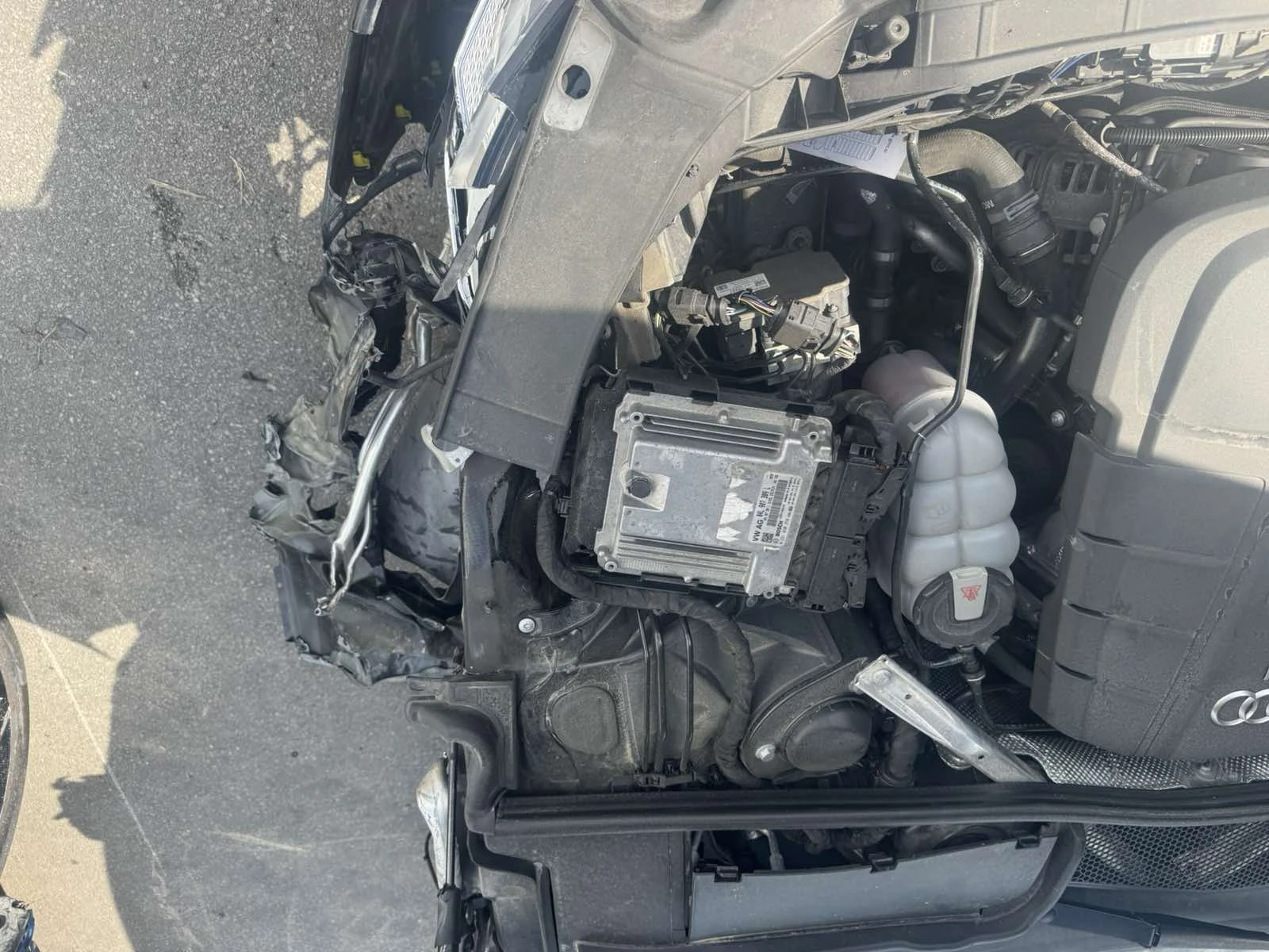 Audi A4 2.0D QUATTRO, снимка 11 - Автомобили и джипове - 55736368