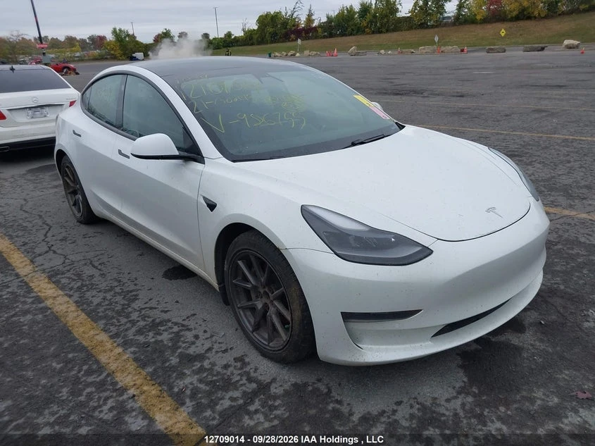 Tesla Model 3 Standard Range Plus RWD
