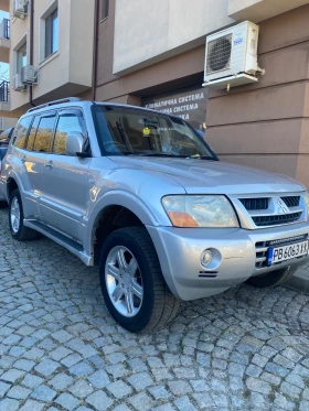  Mitsubishi Pajero