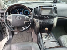 Toyota Land cruiser 200, снимка 13