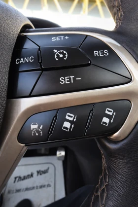 Jeep Grand cherokee SUMMIT 5.7 HEMI - 15300 € / 29924.20 лв. - 48371510 15