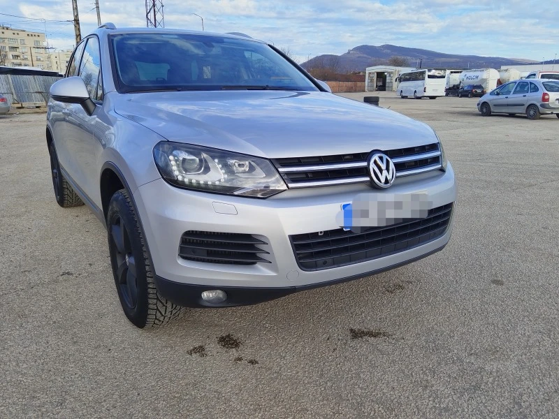 VW Touareg 3.0 TDI, снимка 2 - Автомобили и джипове - 45092080