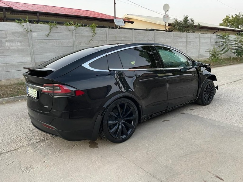 Tesla Model X 100D, снимка 3 - Автомобили и джипове - 43907852