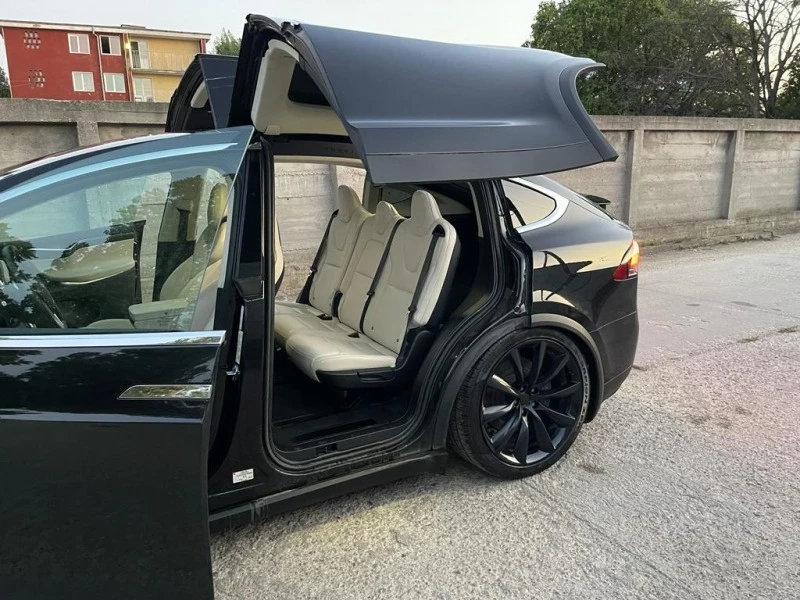 Tesla Model X 100D, снимка 10 - Автомобили и джипове - 43907852