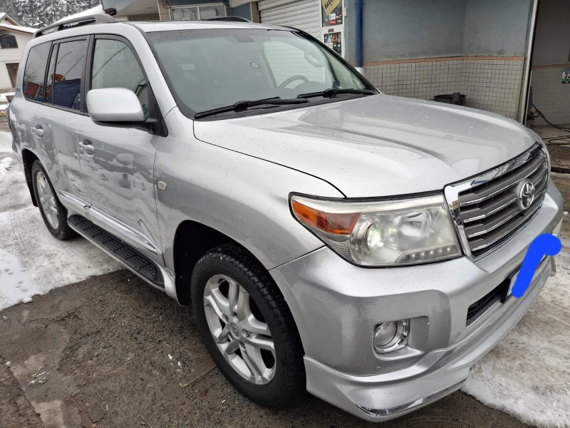 Toyota Land cruiser 200, снимка 2 - Автомобили и джипове - 48695567