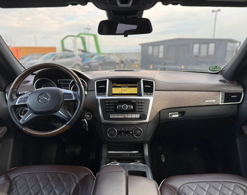 Mercedes-Benz ML 350 AMG DESIGNO , снимка 10 - Автомобили и джипове - 49252591