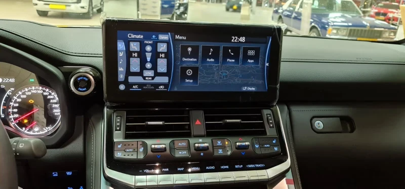 Toyota Land cruiser НОВ!/300/70thANV./305HP/CARPLAY/360/HUD/KLESS/737f, снимка 10 - Автомобили и джипове - 51690262