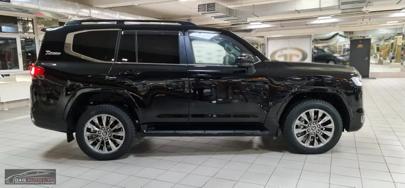 Toyota Land cruiser НОВ!/300/70thANV./305HP/CARPLAY/360/HUD/KLESS/737f, снимка 5 - Автомобили и джипове - 51690262