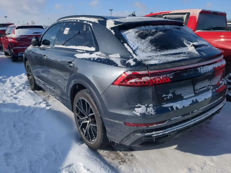 Audi Q8 * TECHNIK * Pano * 2 Ключа * Обдухване * Дистроник, снимка 4 - Автомобили и джипове - 53529644