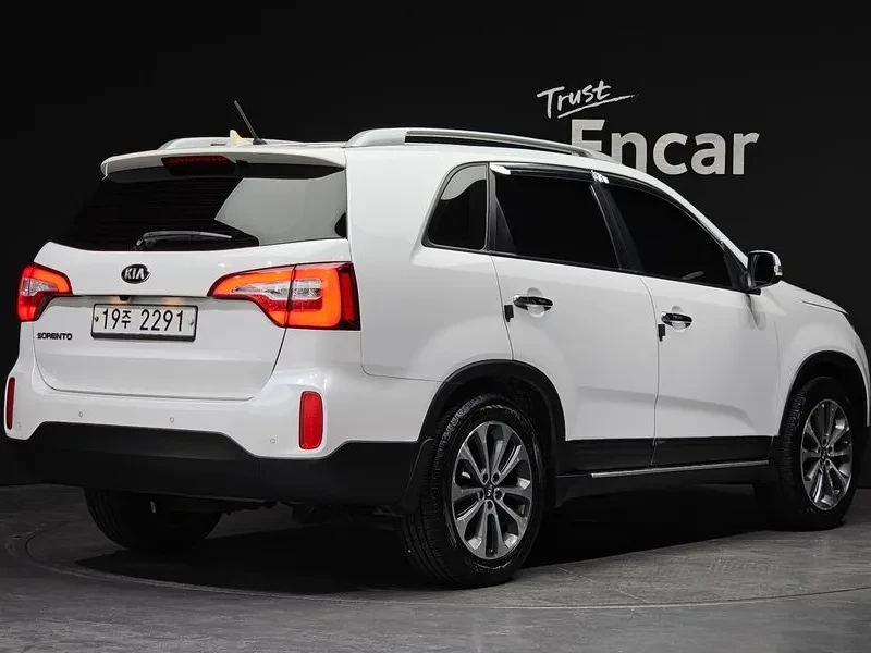 Kia Sorento 2.0 2Wd Tlx Special, снимка 2 - Автомобили и джипове - 56718630