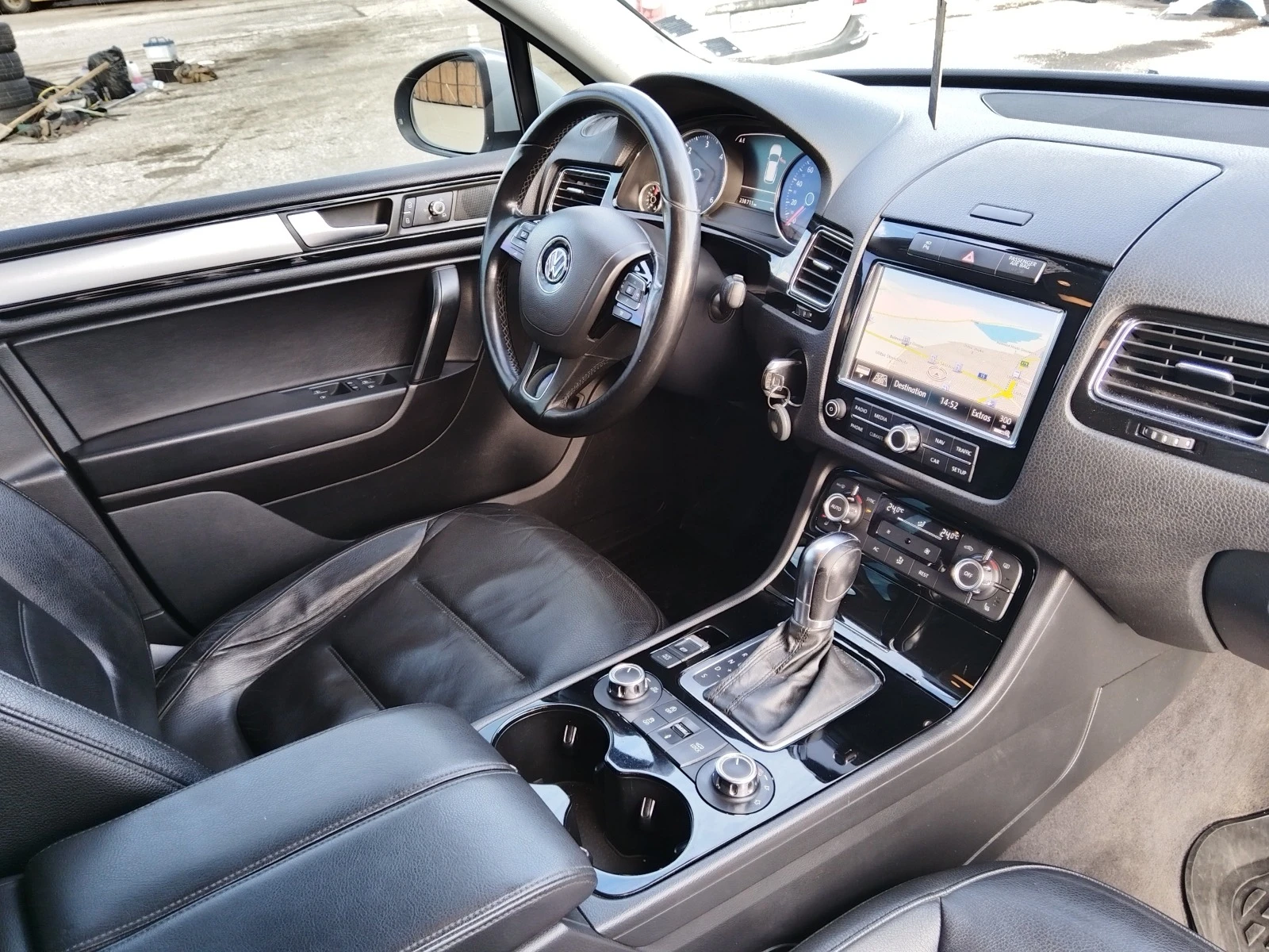 VW Touareg 3.0 TDI | Mobile.bg — изображение 11