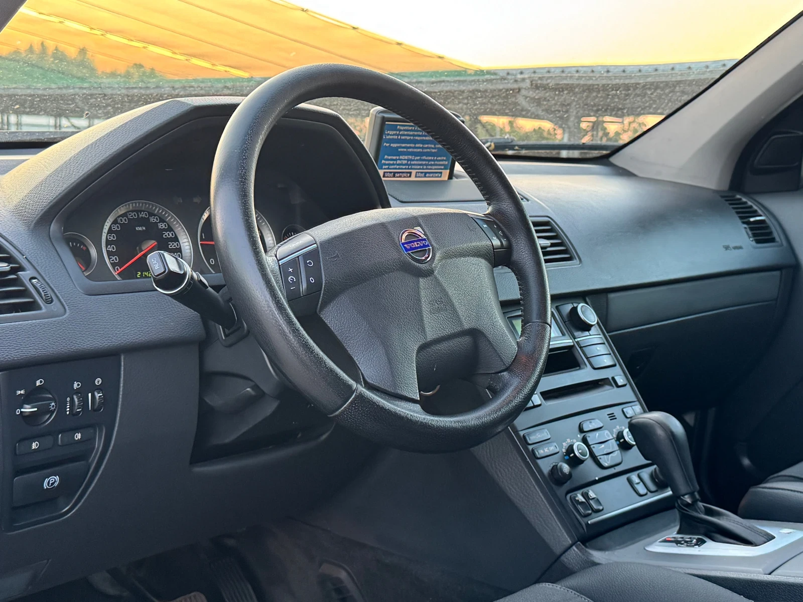Volvo Xc90 2.4D5 АВТОМАТ ИТАЛИЯ 6+ 1 - изображение 6