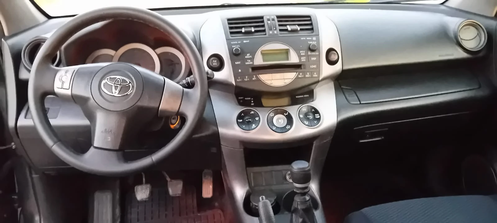 Toyota Rav4 Нов внос  - изображение 6