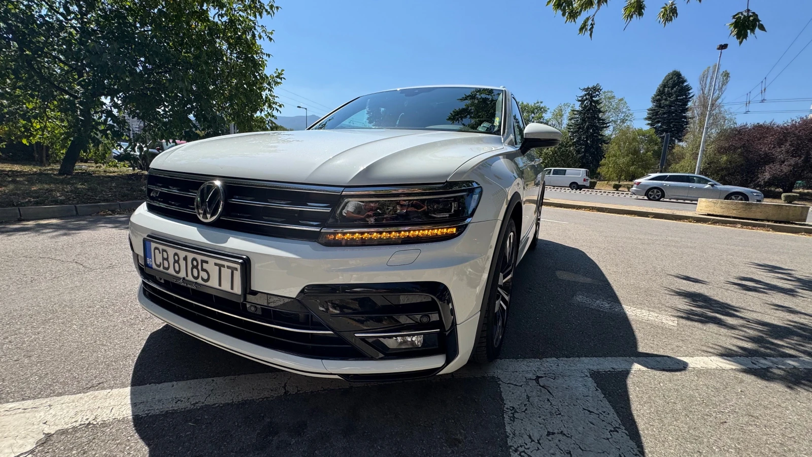 VW Tiguan R LINE 4MOTION  - изображение 8