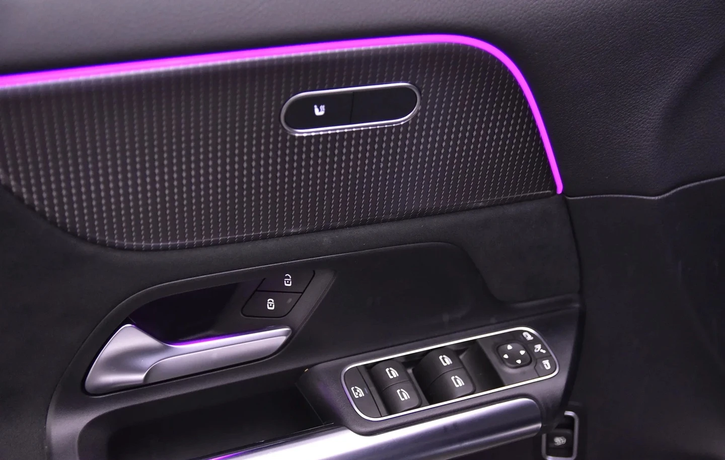 Mercedes-Benz EQA 250 - изображение 9