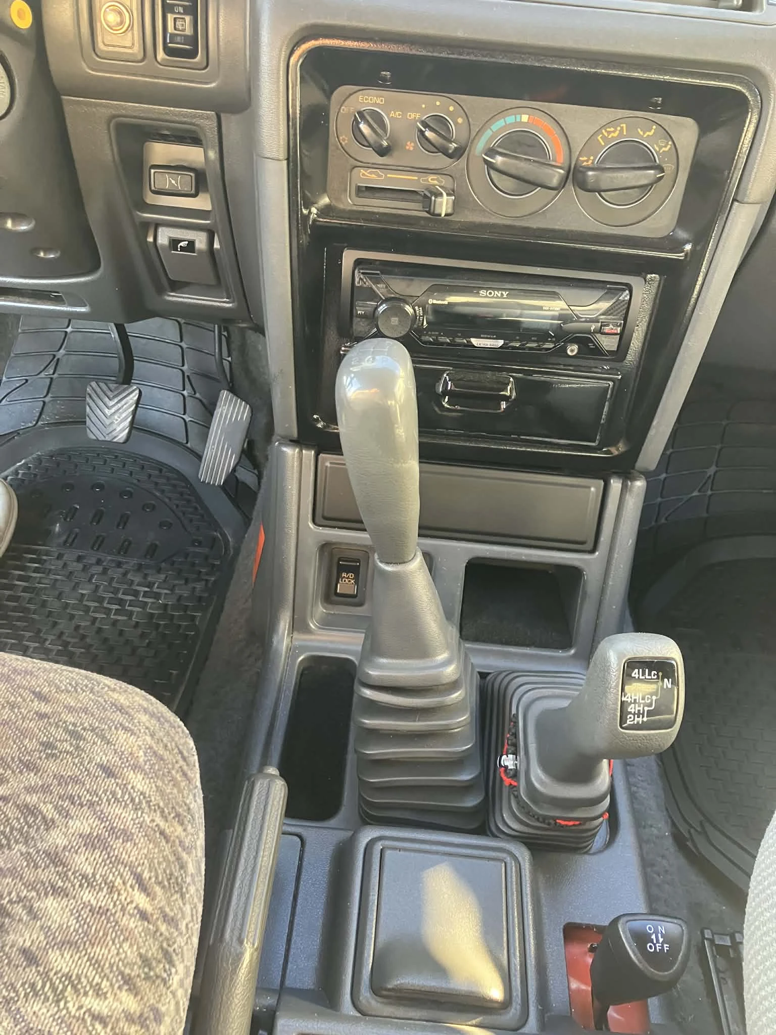 Mitsubishi Pajero 2, 5 super select, снимка 7 - Автомобили и джипове - 54295973