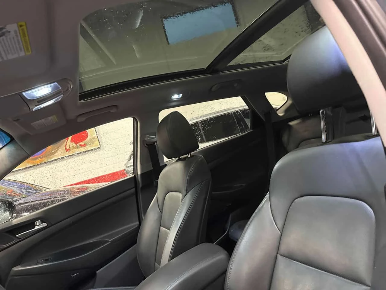 Hyundai Tucson Ultimate  CARFAX | Mobile.bg � ����������� 11