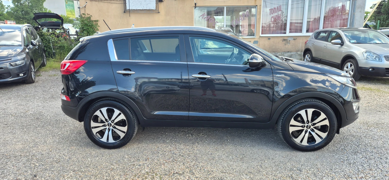 Kia Sportage 2.0CRDI 92000км, снимка 3 - Автомобили и джипове - 54682344