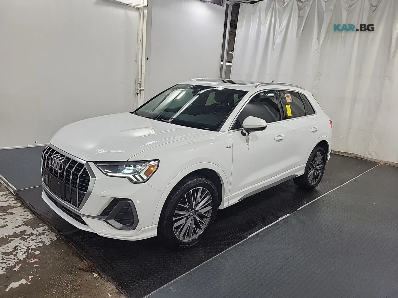 Audi Q3 quattro S-line Premium Plus АвтоКреди ЦЕНА ДО БГ