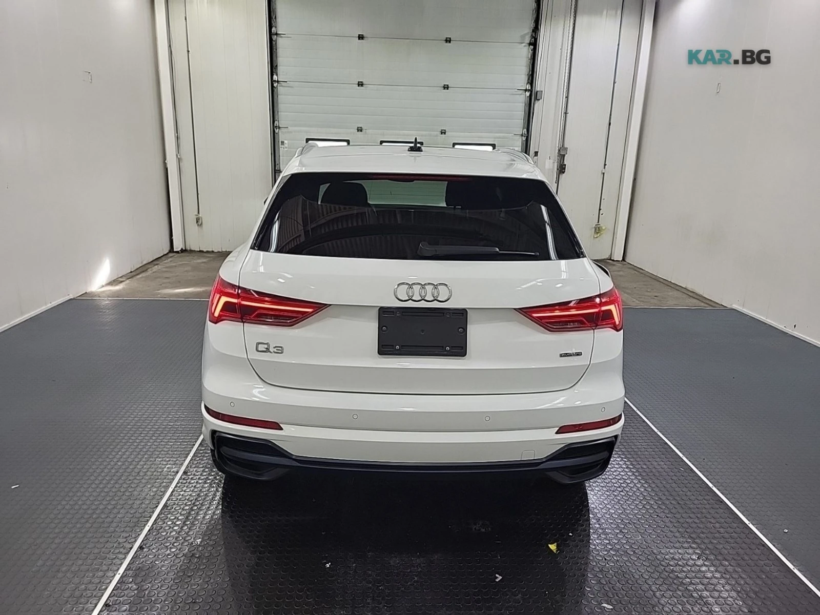 Audi Q3 quattro S-line Premium Plus АвтоКреди ЦЕНА ДО БГ, снимка 5 - Автомобили и джипове - 54880063