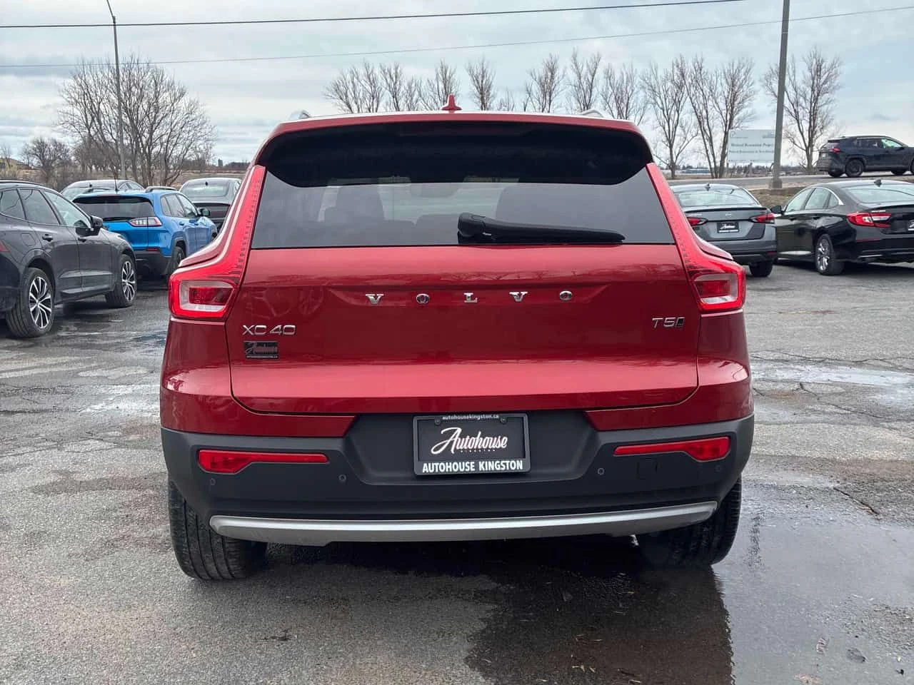 Volvo XC40 * Momentum * CARFAX * ПОДГРЕВИ * ПАНО * KEYLESS, снимка 4 - Автомобили и джипове - 54884518