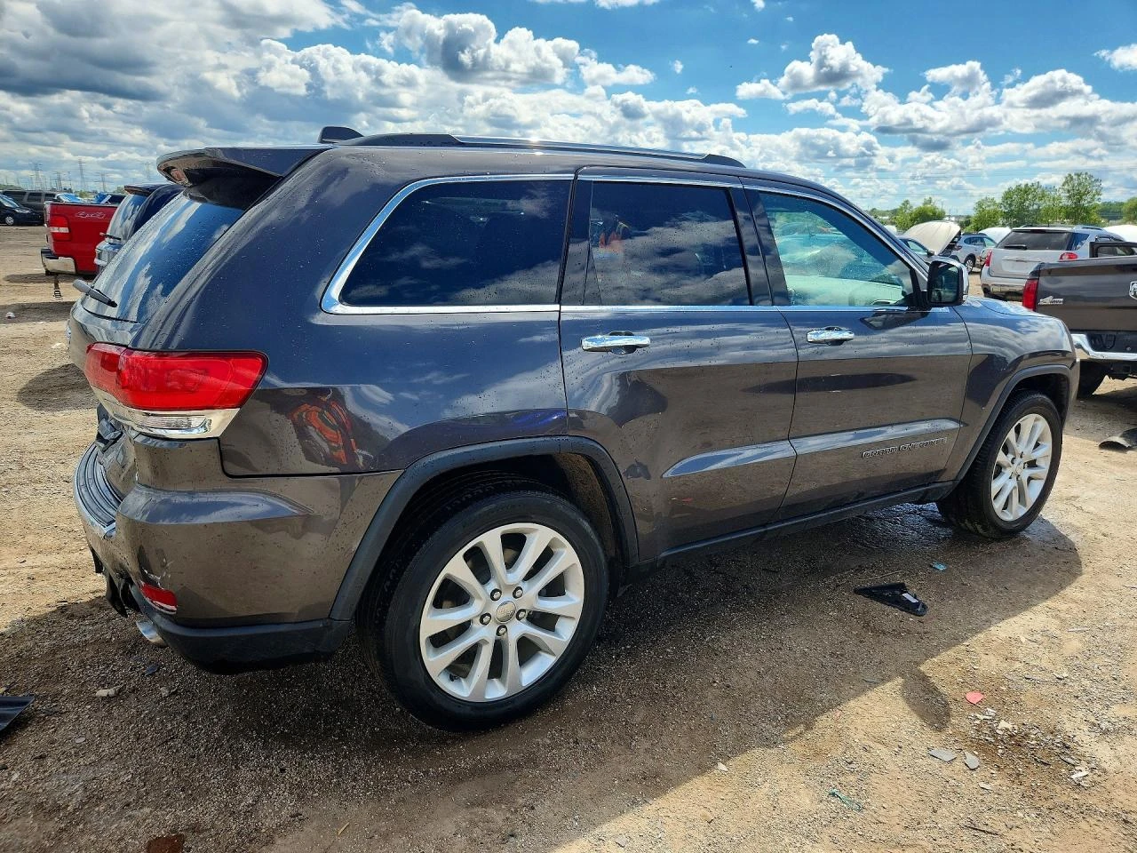 Jeep Grand cherokee ВИДЕО НА АВТОМОБИЛА, снимка 12 - Автомобили и джипове - 55278280