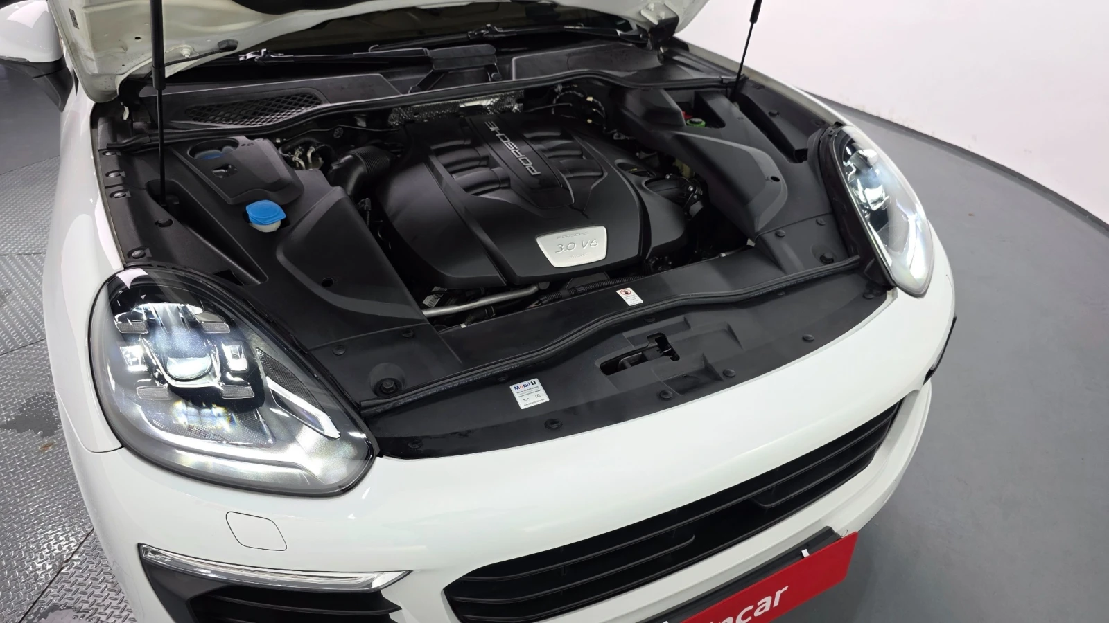 Porsche Cayenne 3.0 V6 Turbo Diesel, снимка 5 - Автомобили и джипове - 55474912