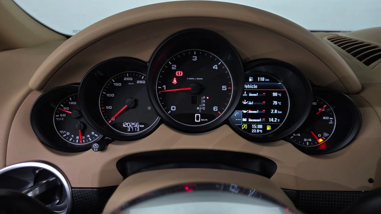 Porsche Cayenne 3.0 V6 Turbo Diesel, снимка 7 - Автомобили и джипове - 55474912