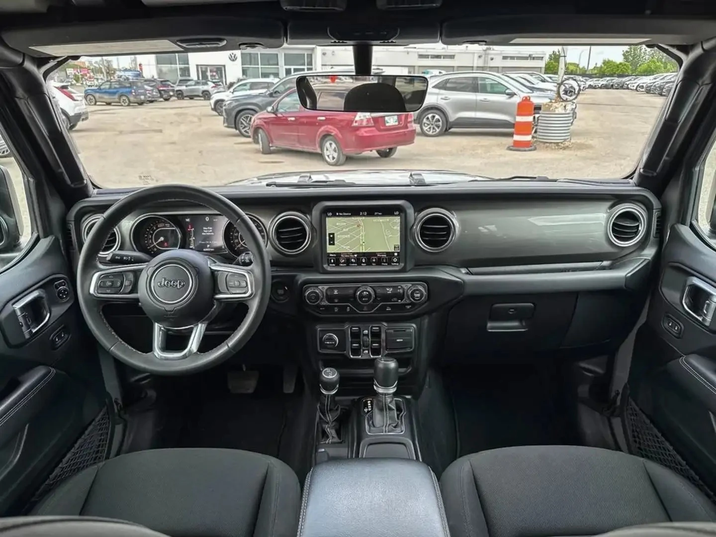 Jeep Wrangler SAHARA UNLIMITED ЦЕНА ДО БЪЛГАРИЯ АВТОКРЕДИТ, снимка 10 - Автомобили и джипове - 55504036
