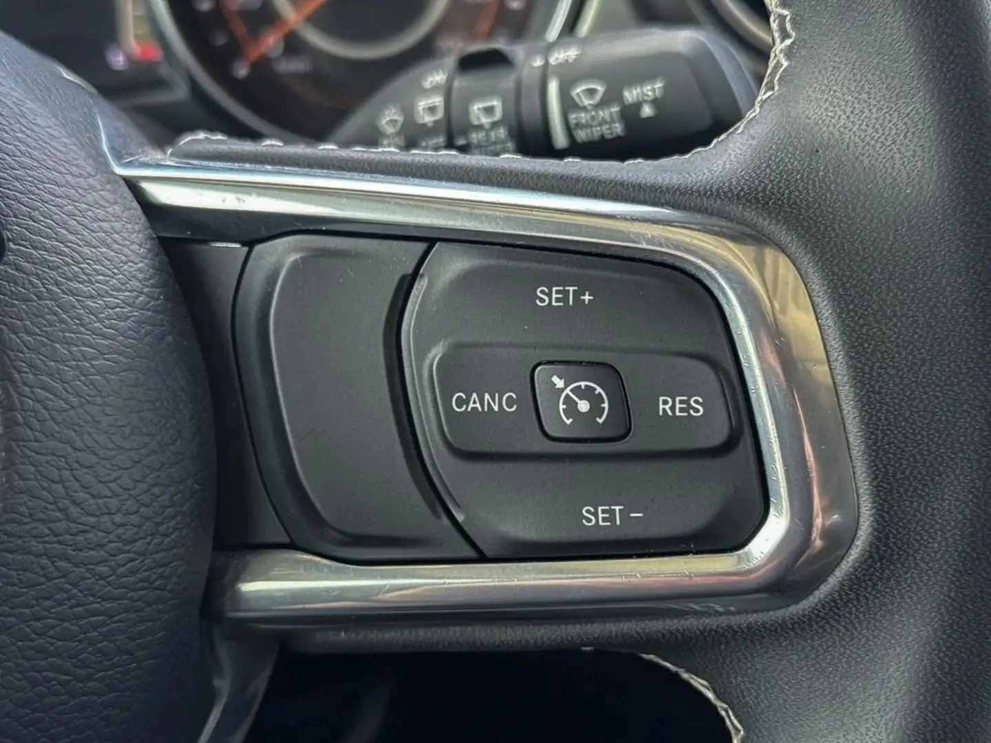 Jeep Wrangler SAHARA UNLIMITED ЦЕНА ДО БЪЛГАРИЯ АВТОКРЕДИТ, снимка 13 - Автомобили и джипове - 55504036