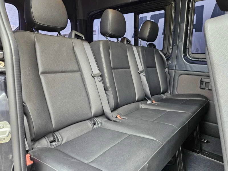 Mercedes-Benz Sprinter, снимка 11 - Бусове и автобуси - 51934349