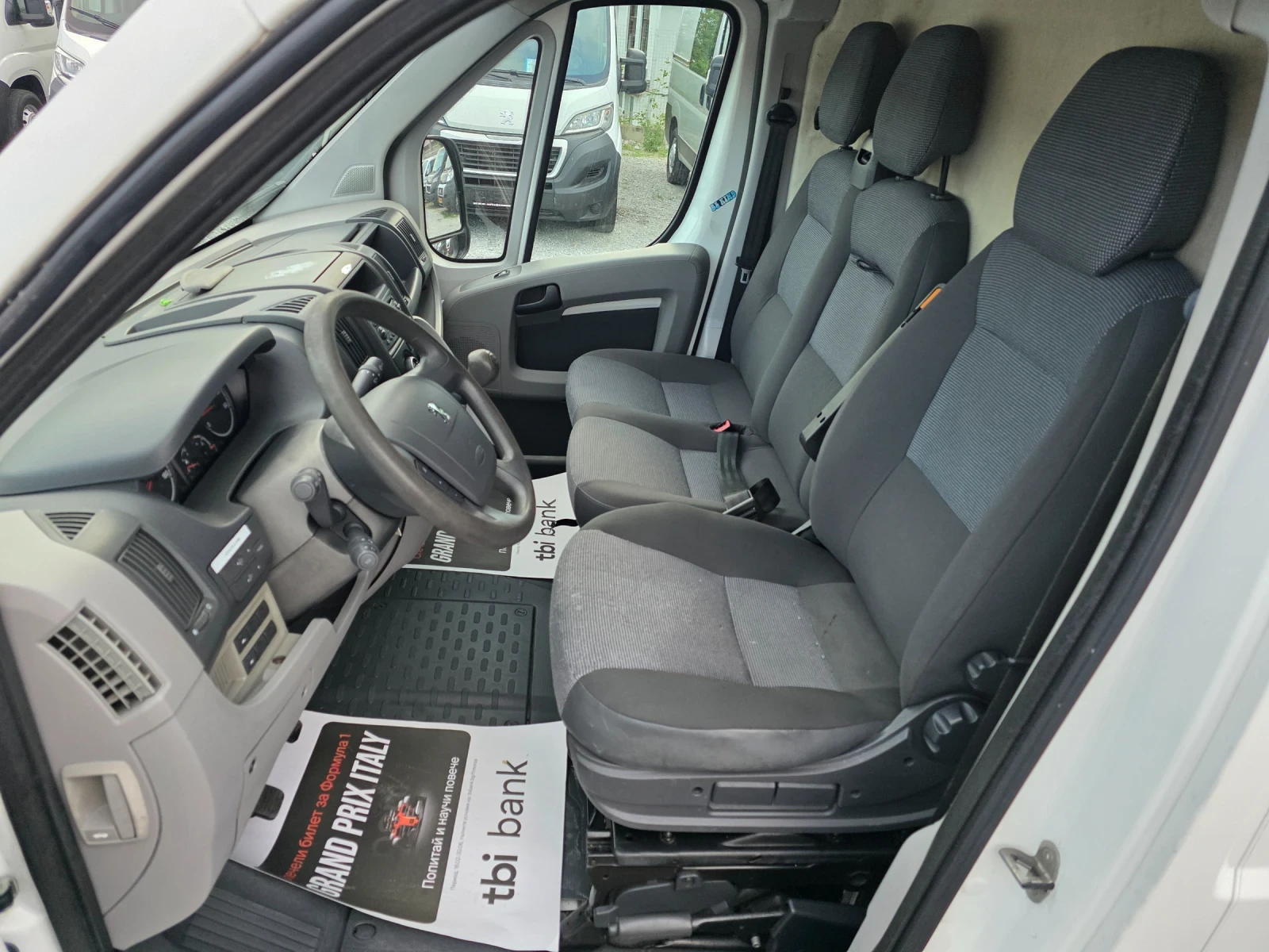 Peugeot Boxer 2.2hdi, снимка 12 - Бусове и автобуси - 55438543