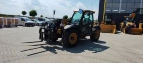 Телескопичен товарач Caterpillar TH357D, снимка 4