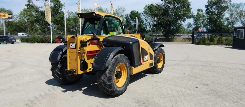 Телескопичен товарач Caterpillar TH357D, снимка 1 - Селскостопанска техника - 47534648