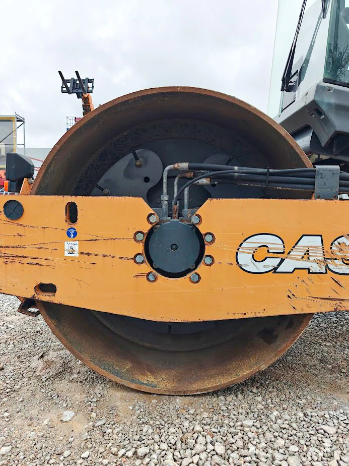 ����� Case 1110 EX-D | Mobile.bg � ����������� 8