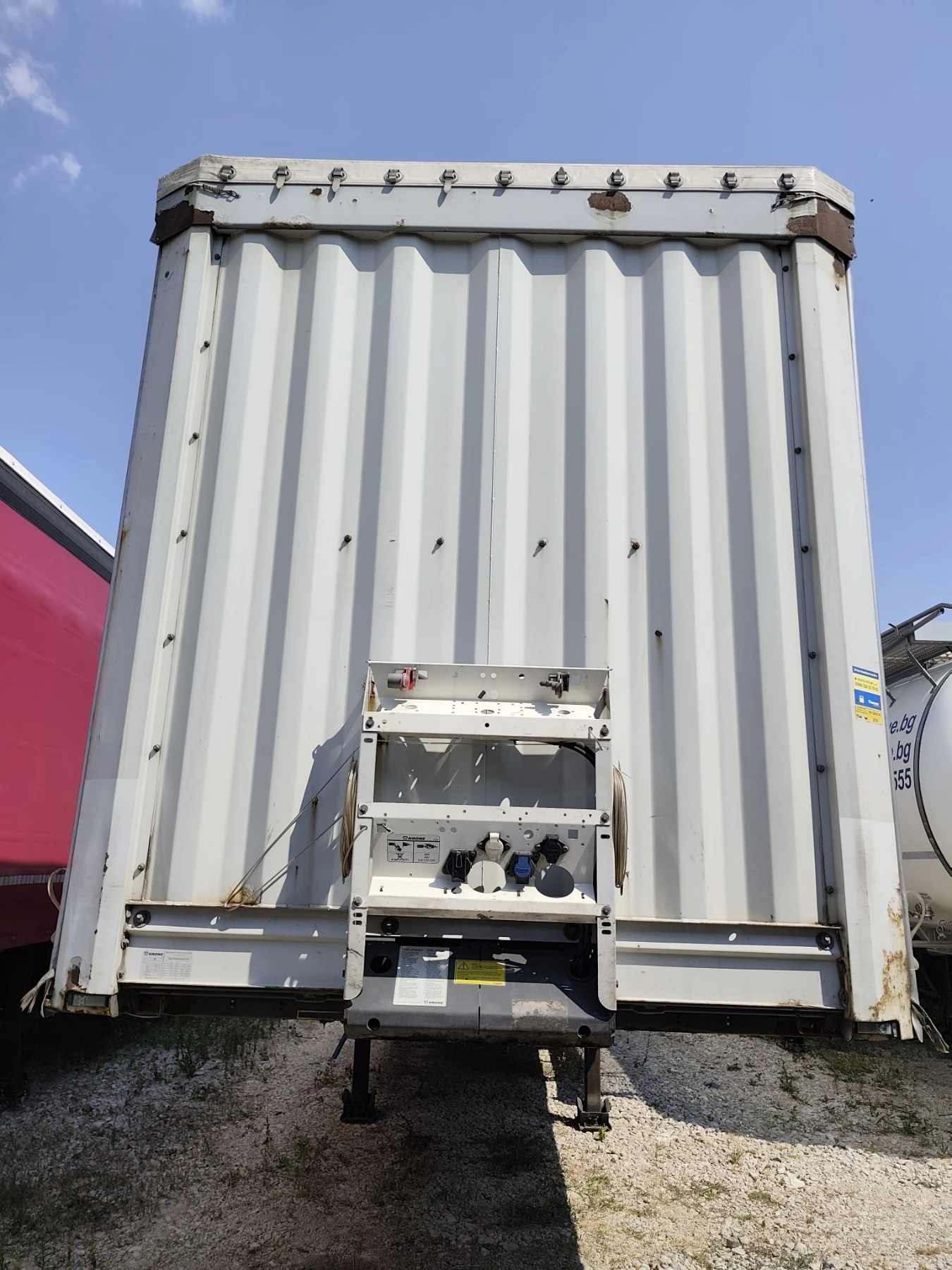 Полуремарке Krone Profi Liner SD, снимка 3 - Ремаркета - 55686908