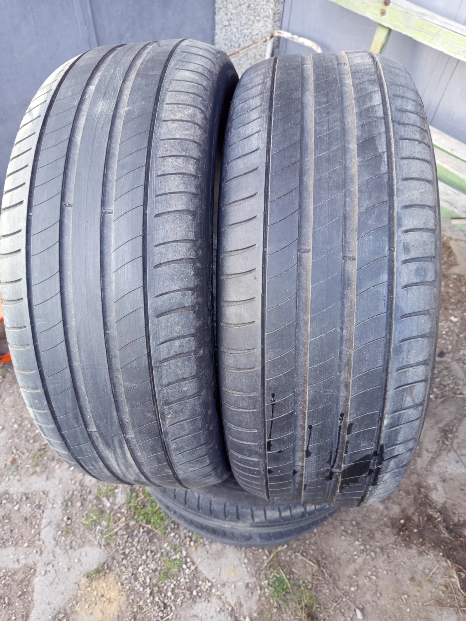 Гуми Летни 225/55R17, снимка 2 - Гуми и джанти - 53788137