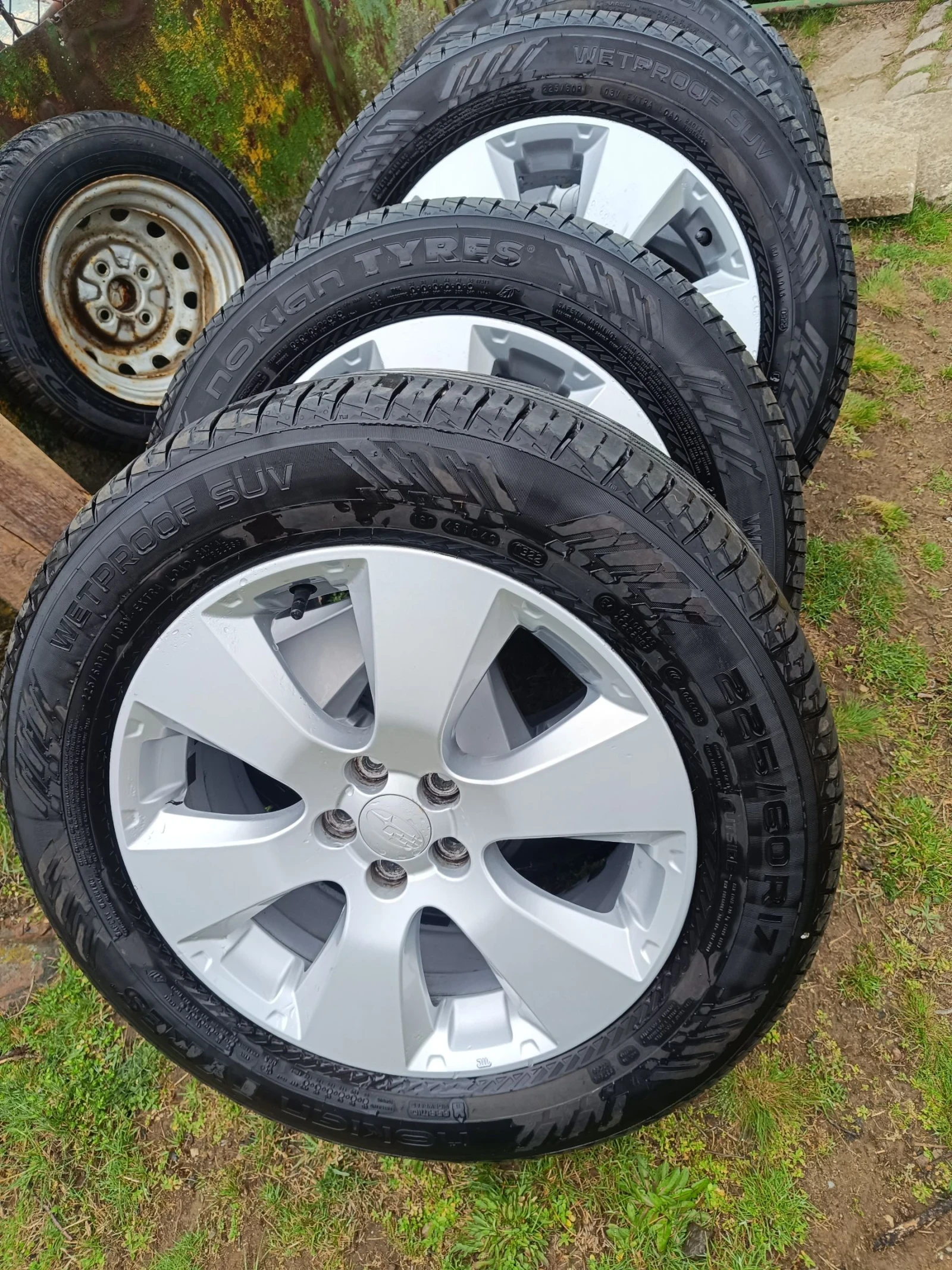 Гуми с джанти Nokian 225/60R17